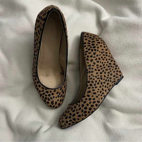 Banana Republic Cheetah Print Heeli - Picture 1 of 4